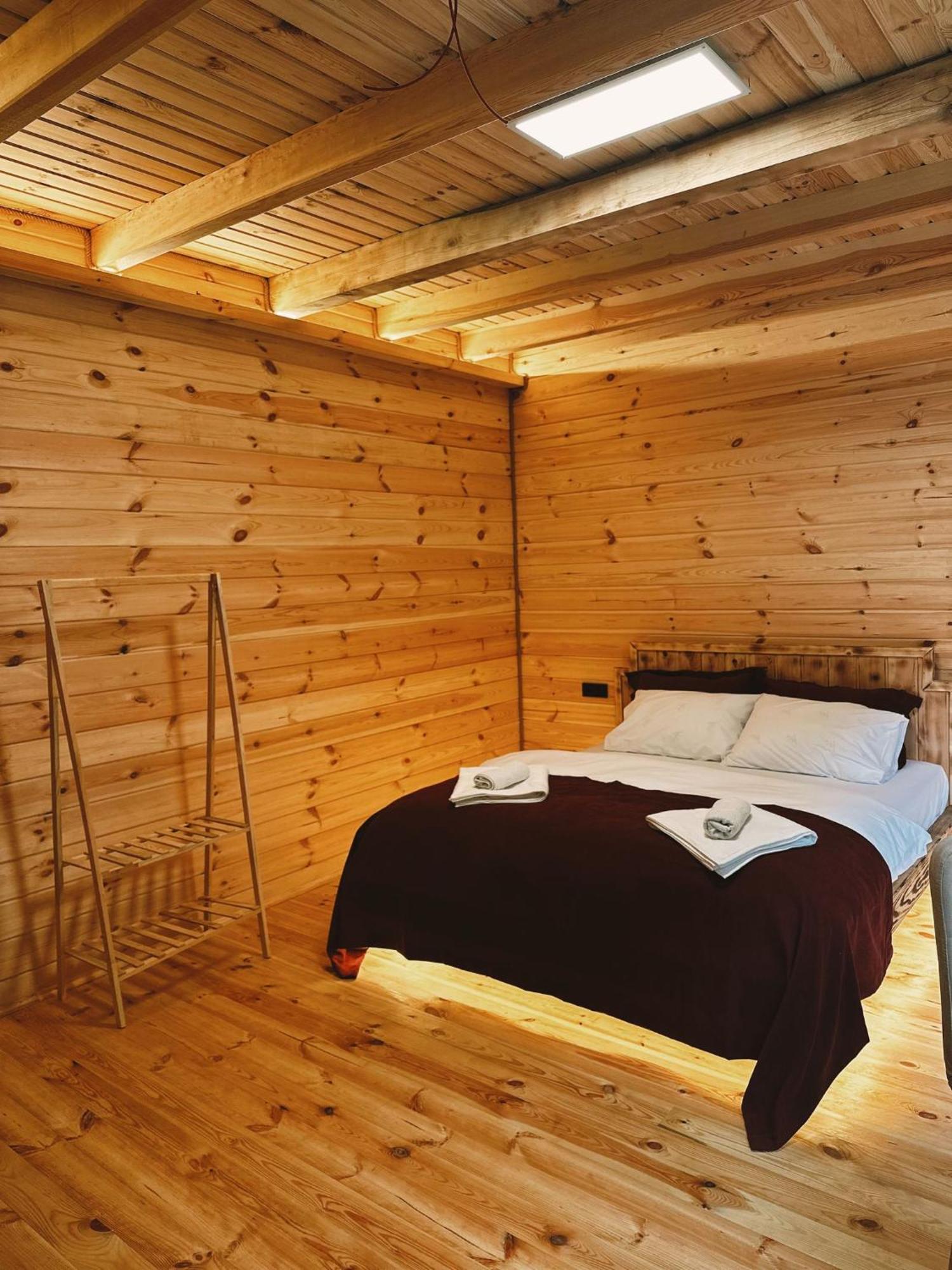 Bed and Breakfast Kiana Bungalov Ардешен Экстерьер фото